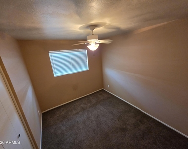 1309 W 14 Street - Photo Thumbnail 11