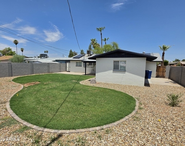 1309 W 14 Street - Photo Thumbnail 26