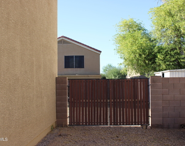 2568 W Tanner Ranch Road - Photo Thumbnail 34