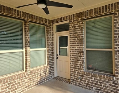 7608 Rothbury Drive - Photo Thumbnail 30