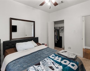2219 Greenview Drive - Photo Thumbnail 15