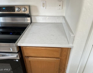 8013 W Lumbee Street - Photo Thumbnail 4