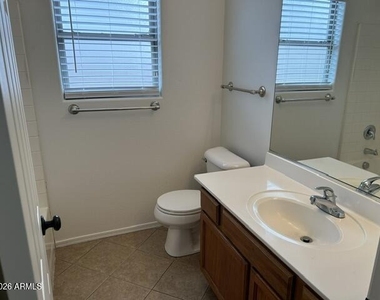 8013 W Lumbee Street - Photo Thumbnail 12