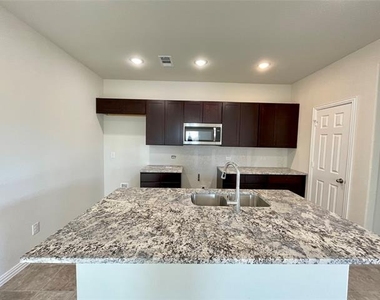 4042 Sparrow Trail - Photo Thumbnail 2