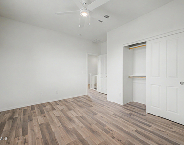 2540 N 149th Avenue - Photo Thumbnail 23