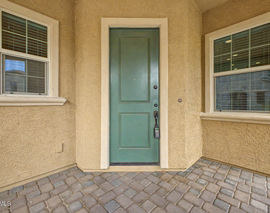 2540 N 149th Avenue - Photo Thumbnail 6