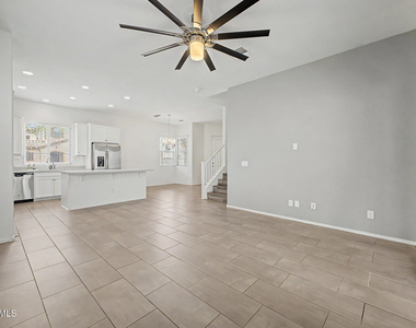 2540 N 149th Avenue - Photo Thumbnail 8