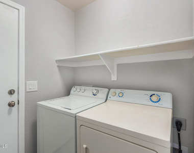10012 W Wood Street - Photo Thumbnail 19