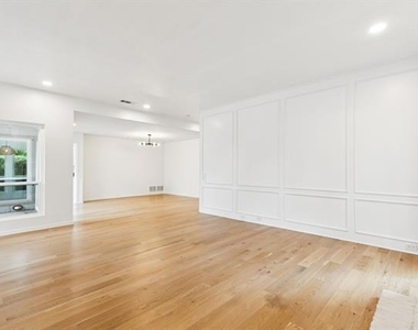 6018 Blue Mist Lane - Photo Thumbnail 5