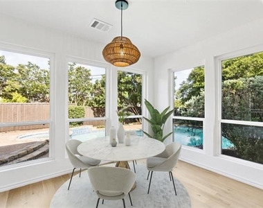 6018 Blue Mist Lane - Photo Thumbnail 8