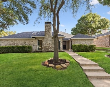 6018 Blue Mist Lane - Photo Thumbnail 2