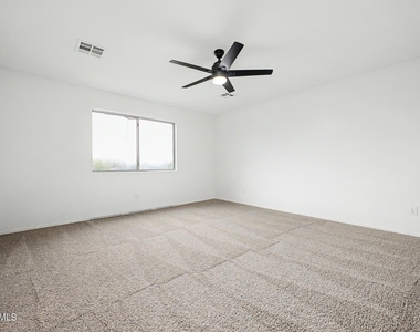3983 S Crosscreek Drive - Photo Thumbnail 13