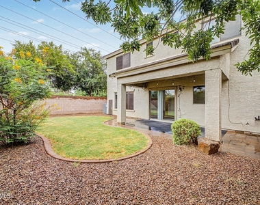 3983 S Crosscreek Drive - Photo Thumbnail 31