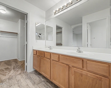 3983 S Crosscreek Drive - Photo Thumbnail 17