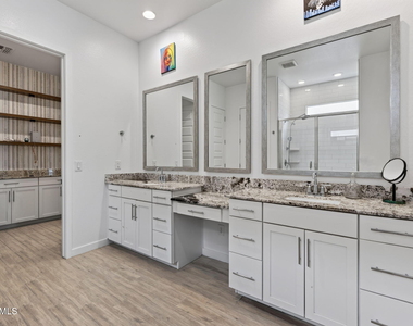 203 E Birchwood Place - Photo Thumbnail 25