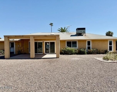 10134 W Signal Butte Circle - Photo Thumbnail 20