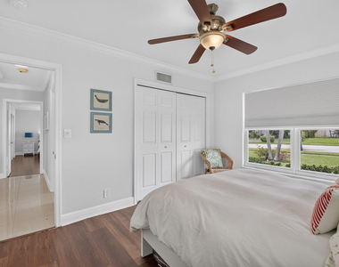 700 Ne 70th Street - Photo Thumbnail 25