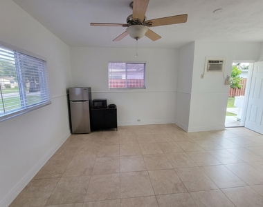 2021 Nw 85th Avenue - Photo Thumbnail 4