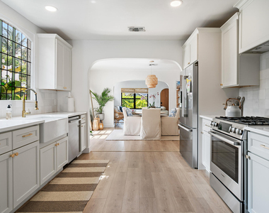 520 28th Street - Photo Thumbnail 13