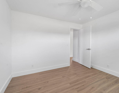 4317 Birdwood Street - Photo Thumbnail 14
