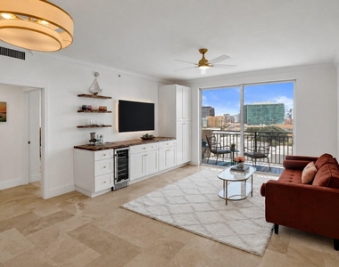 616 Clearwater Park Road - Photo Thumbnail 7