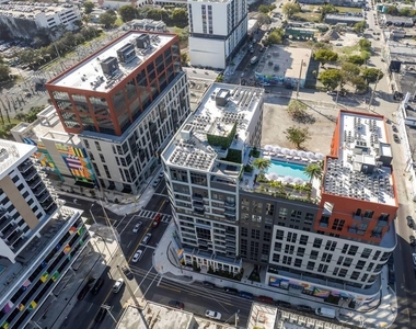 2150 N Miami Avenue - Photo Thumbnail 1