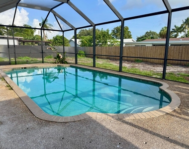 7441 Sw 19th Street - Photo Thumbnail 17