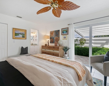 208 Sims Creek Drive - Photo Thumbnail 10