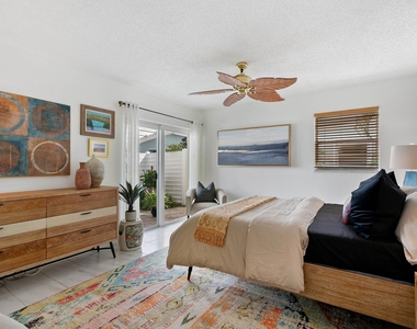 208 Sims Creek Drive - Photo Thumbnail 11