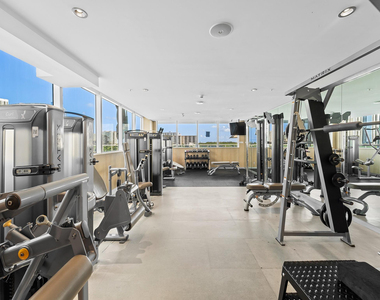 400 Sunny Isles Boulevard - Photo Thumbnail 22