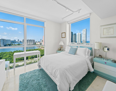 400 Sunny Isles Boulevard - Photo Thumbnail 12
