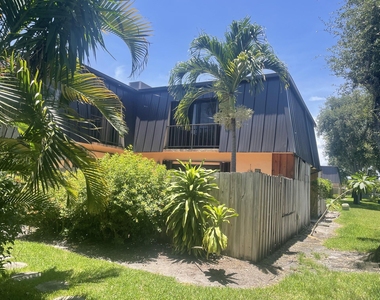 2457 Waterside Drive - Photo Thumbnail 22