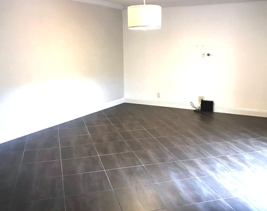 2457 Waterside Drive - Photo Thumbnail 5