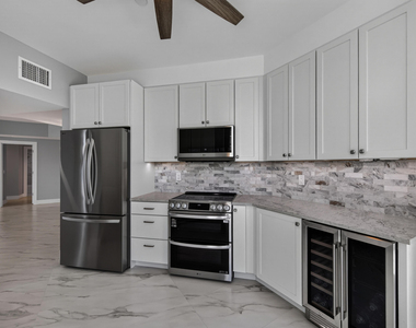 1440 S Ocean Boulevard - Photo Thumbnail 10