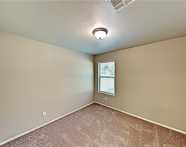 123 Saint Charles Way - Photo Thumbnail 12