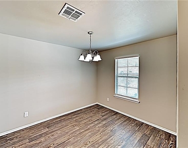 123 Saint Charles Way - Photo Thumbnail 6