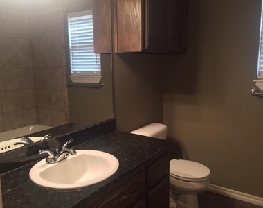 2809 Ne 129th Street - Photo Thumbnail 13