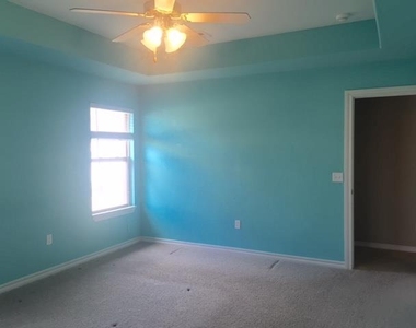 2809 Ne 129th Street - Photo Thumbnail 8