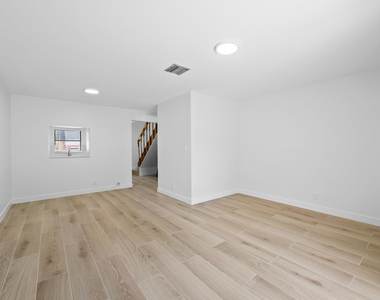 3281 E Golf Boulevard - Photo Thumbnail 17