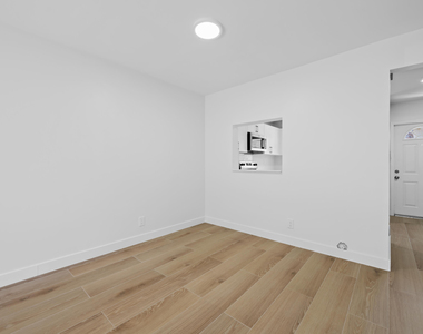 3281 E Golf Boulevard - Photo Thumbnail 19