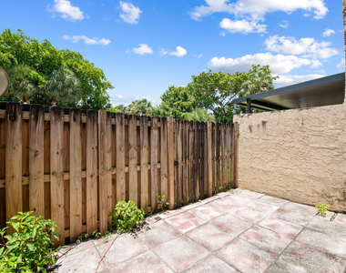 3281 E Golf Boulevard - Photo Thumbnail 8