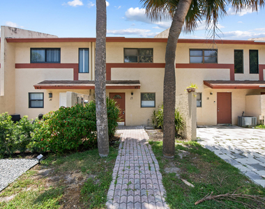 3281 E Golf Boulevard - Photo Thumbnail 22