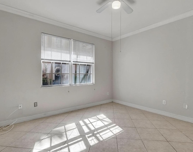 133 Harbors Way - Photo Thumbnail 11