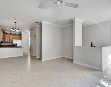 133 Harbors Way - Photo Thumbnail 7