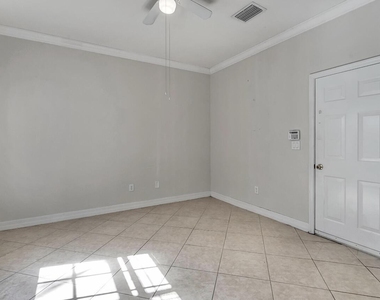 133 Harbors Way - Photo Thumbnail 13