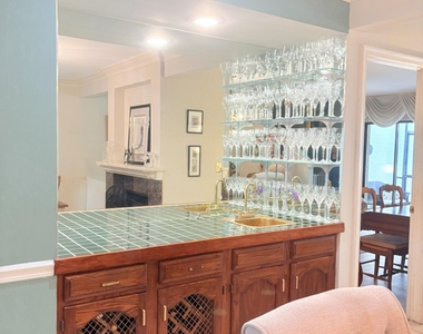 38 W Balfour Road W - Photo Thumbnail 14