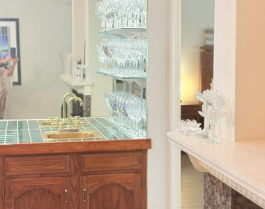 38 W Balfour Road W - Photo Thumbnail 15