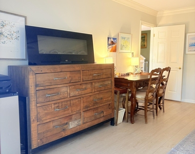 38 W Balfour Road W - Photo Thumbnail 21