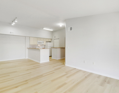 121 Sw Palm Drive - Photo Thumbnail 39