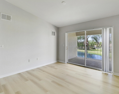 121 Sw Palm Drive - Photo Thumbnail 36